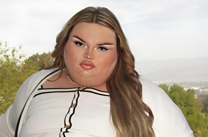  Kendini Dünyanın En Güzel Kadını Olarak Tanıyor!: Ama Fotoğrafı Herkesi Konuşturuyor!